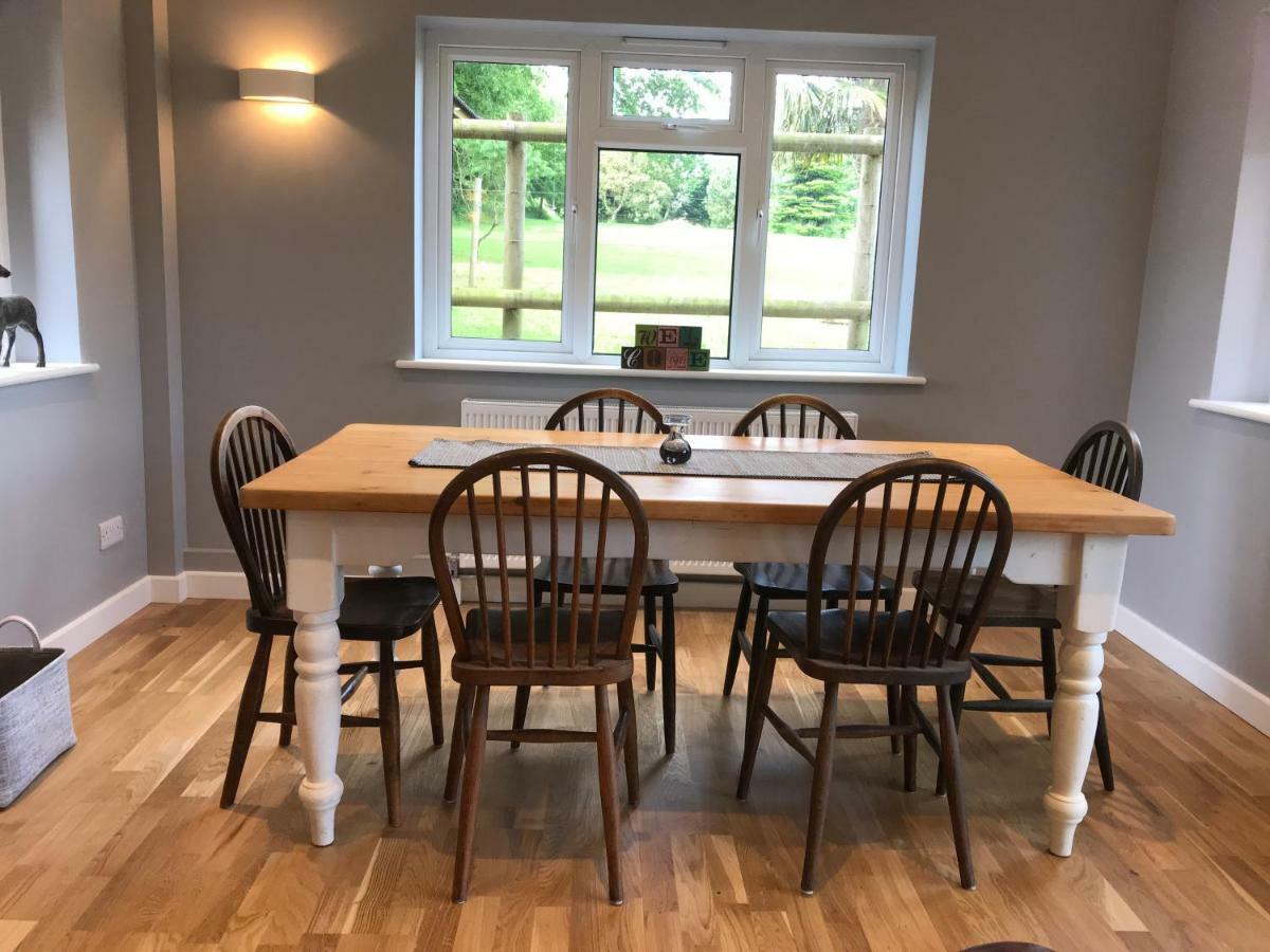 Hunters Lodge Exeter, Free Parking, Country Views, Great Wi-Fi, Large Garden Poltimore 外观 照片