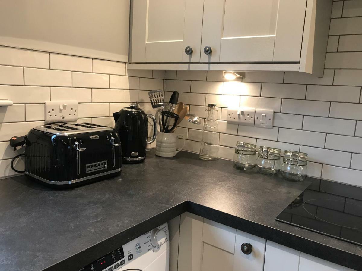 Hunters Lodge Exeter, Free Parking, Country Views, Great Wi-Fi, Large Garden Poltimore 外观 照片