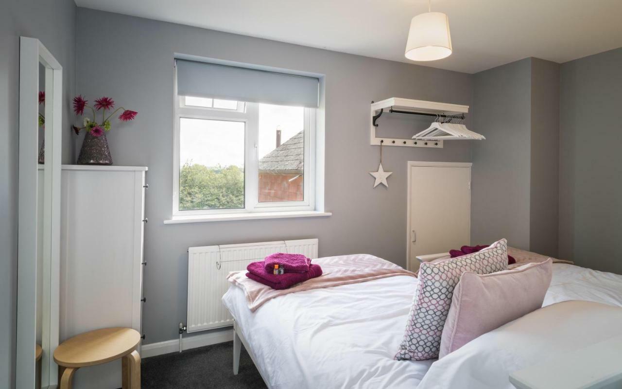Hunters Lodge Exeter, Free Parking, Country Views, Great Wi-Fi, Large Garden Poltimore 外观 照片